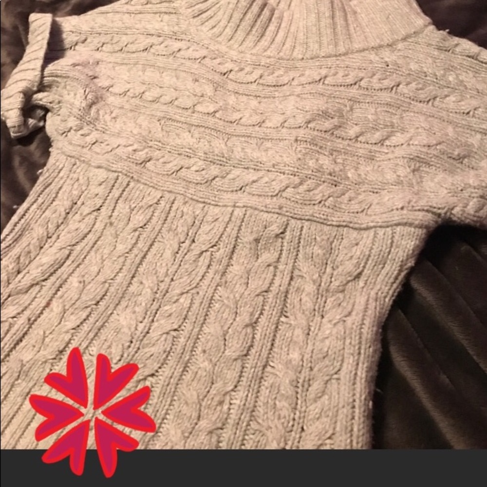 🌞🌞Express cozy short sleeve sweater🌞🌞